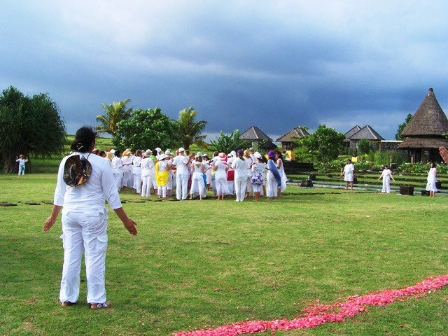 Until finally, we stepped backwards and formed a large circle again. This is when we remembered that we hadn't completed the Aslan Dance. Then we faced outwards, did all the 11:11 Mudras again, and completed the Dance.

This was one of the key moments of the Ninth Gate Activation. The Emergence of the True Ones. And this is what made it possible for us to experience what was to come....